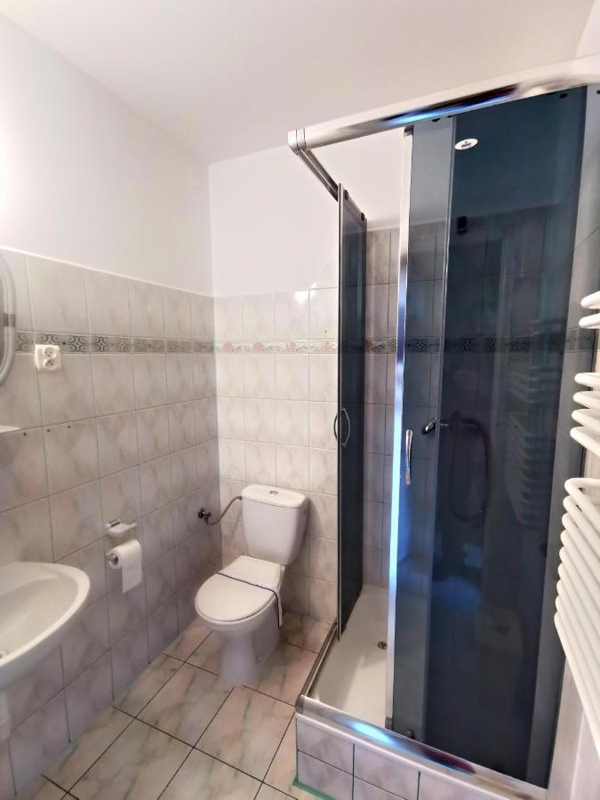 "Aleksandrowka" Restauracja I Noclegi Horyniec Dış mekan fotoğraf